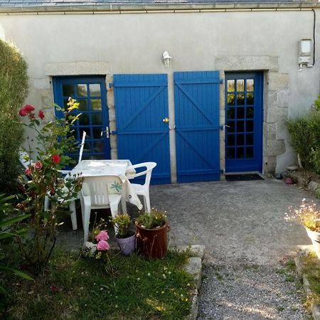 Gite Sur L'Ile De Batz Quartier Le Roch Eksteriør bilde